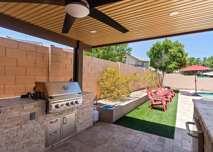 Holiday home Pool Grill Games Chill - Awaits *