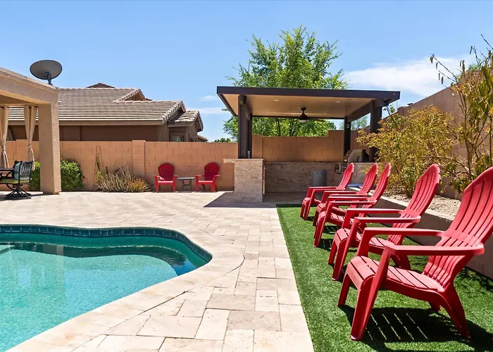 Pool Grill Games Chill - Awaits Holiday home Surprise